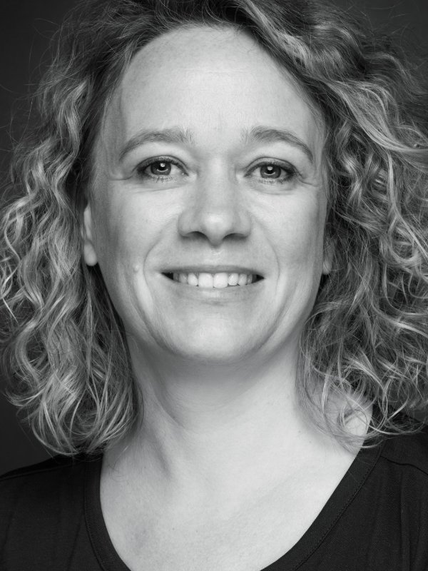 ISABELLE REYNAUD